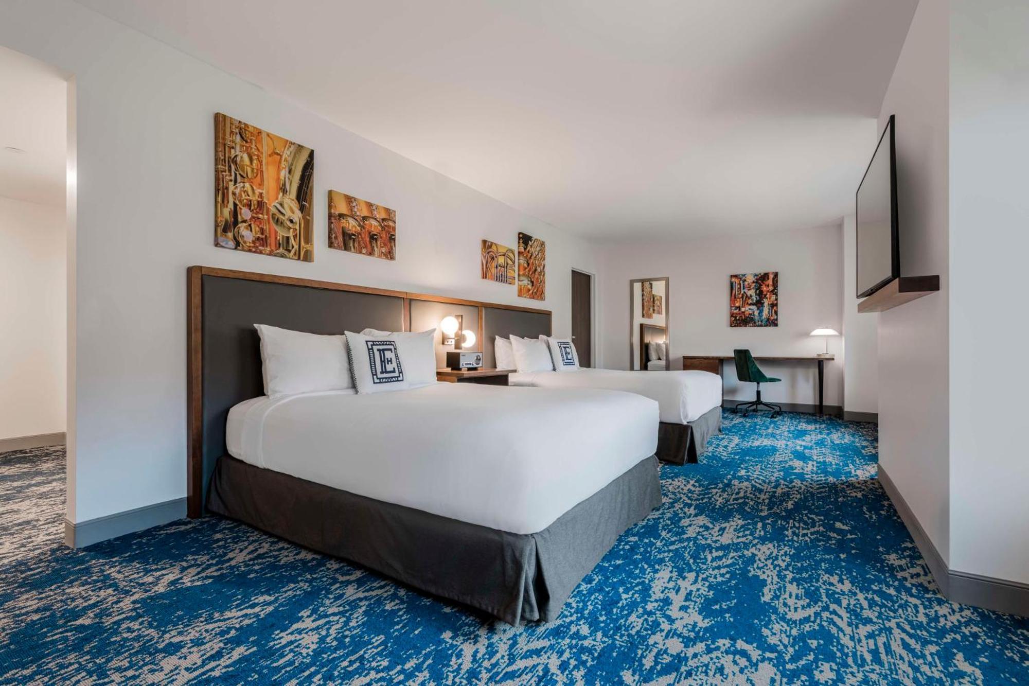 Hotel Elkhart, Tapestry Collection By Hilton Екстериор снимка